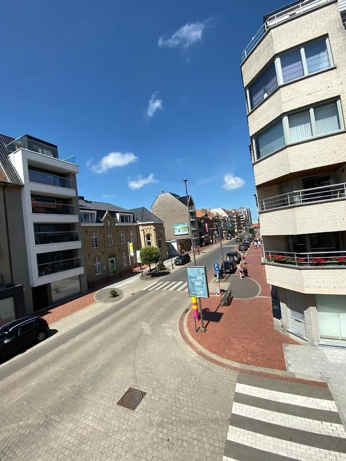 Apartment Ferienwohnung Bofeelie Gezellig 2 Slaapkamer App Aan Zee In Het Bruisende Middelkerke!